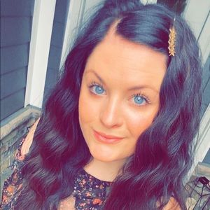 Meet your Posher, Jasmine